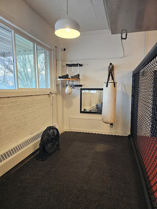 HUNT MMA Picture 3