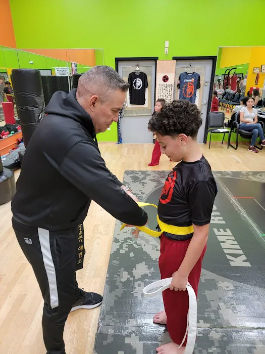 Karate 4 Kids Krav Maga Seal System 4 Teens & Adults at Fitness CF of Dr.Phillips, FL Picture 7