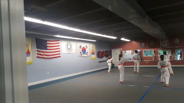 Tang Soo Do Karate College Picture 8