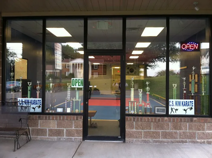 C S Kim Karate Inc Picture 4