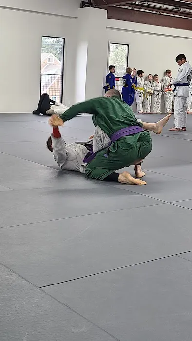 Rise 8 Training Academy Picture 6