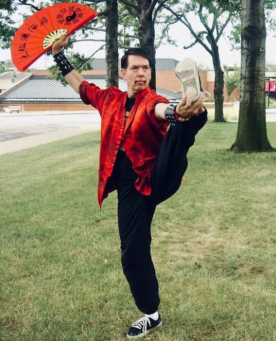 Coiling Dragon Chinese Kung Fu Picture 3
