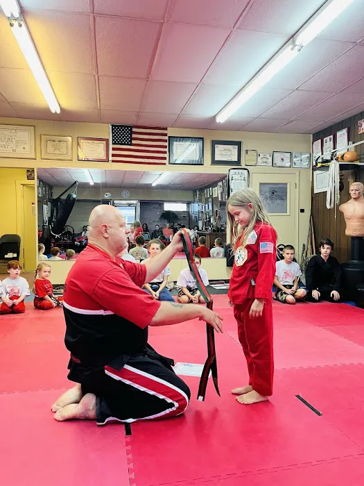 Brian Gates Kickboxing & Reality Martial Arts Hollidaysburg Picture 2