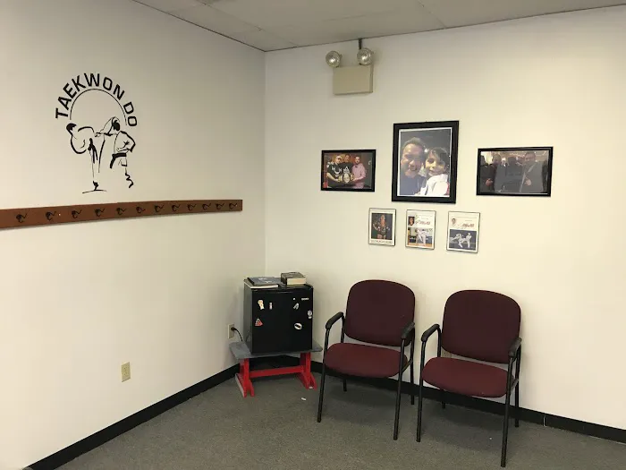 Von Volkenburg Taekwondo Academy Picture 10