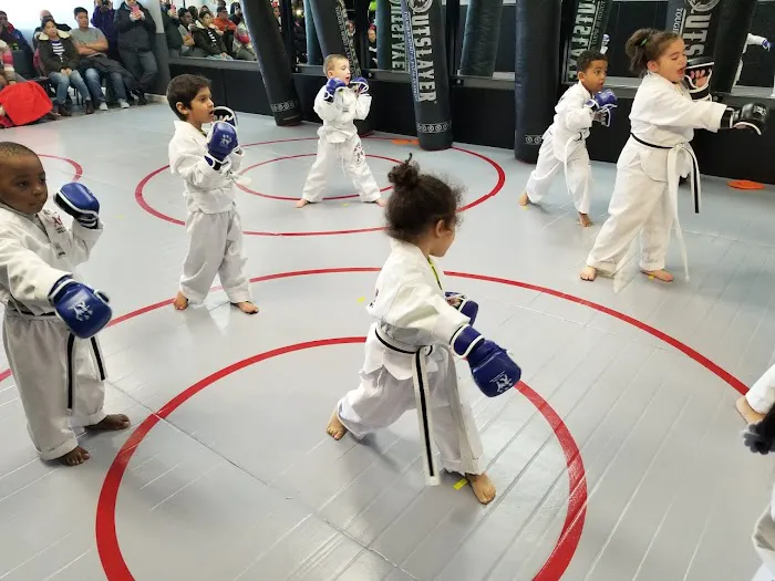 Family Fitness Karate & Kickboxing - Downtown Jersey City Picture 1