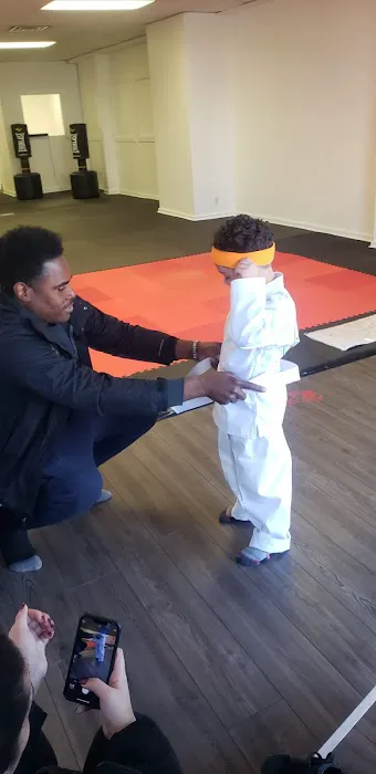 Enter The Dragon Karate Picture 1