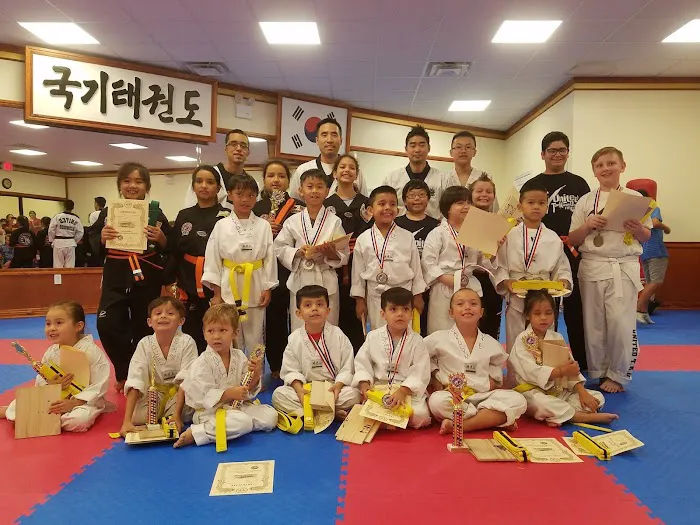 United taekwondo center Picture 6