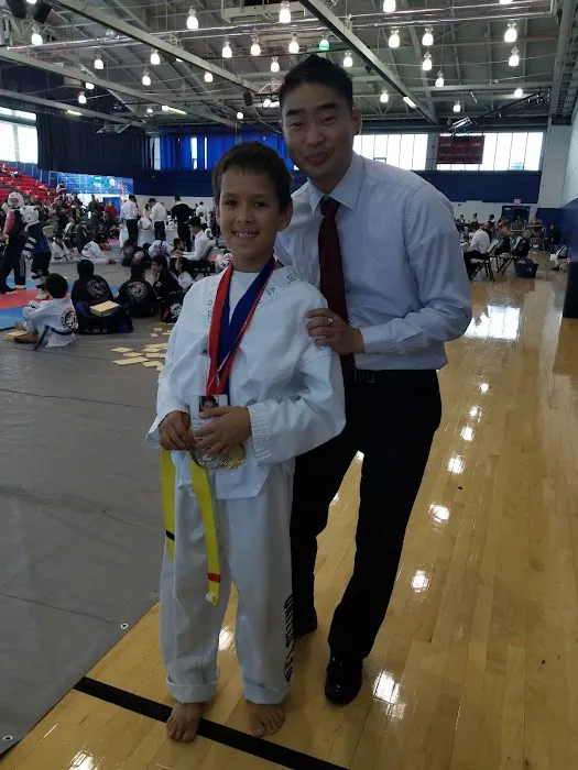 United taekwondo center Picture 4