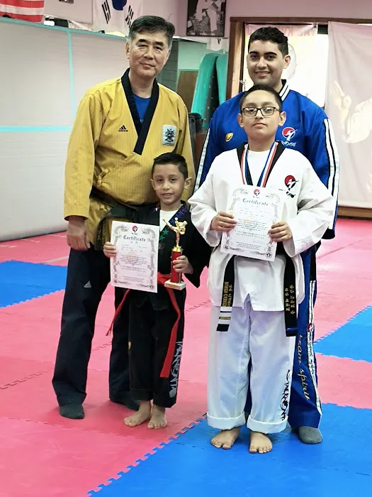 TKK Taekwondo (West New York) Picture 2