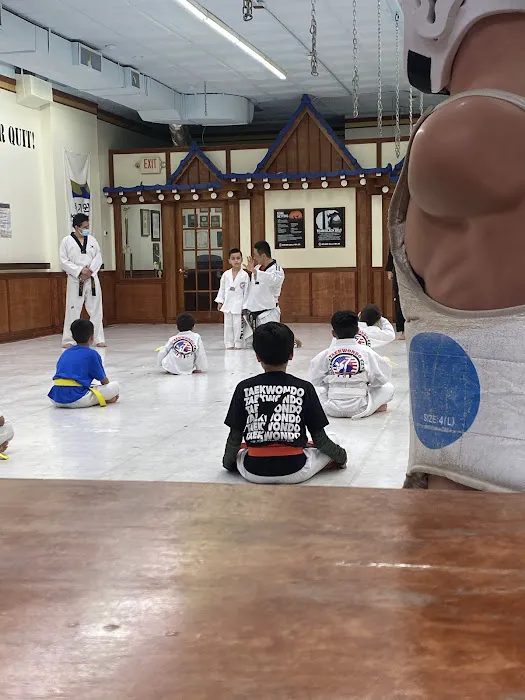 United Taekwondo Center Picture 2