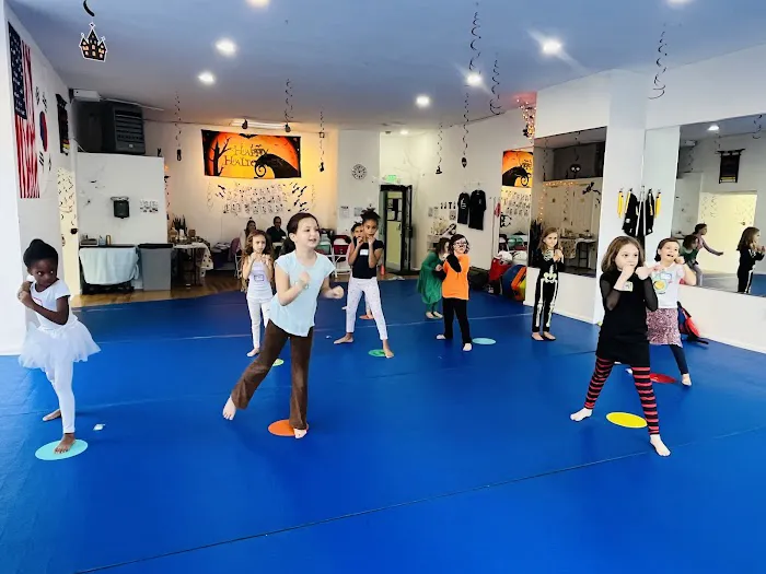Broadway TaeKwonDo Martial Arts - Upper West Side Picture 5