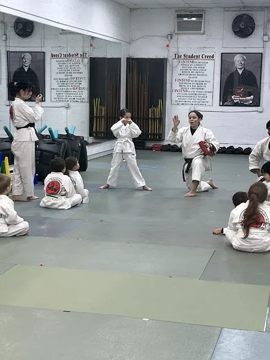 Gene Dunn’s Karate Picture 3