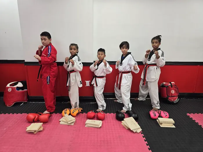 UNITED XTREME MARTIAL ARTS- JACKSON HEIGHTS Picture 4