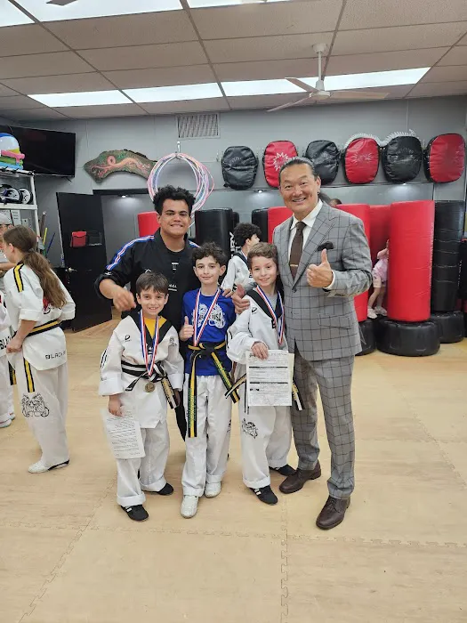 Karate USA Picture 1