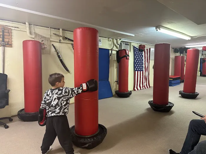 Kickboxing, Tae Kwon Do & Tai Chi Chaun Center Picture 2