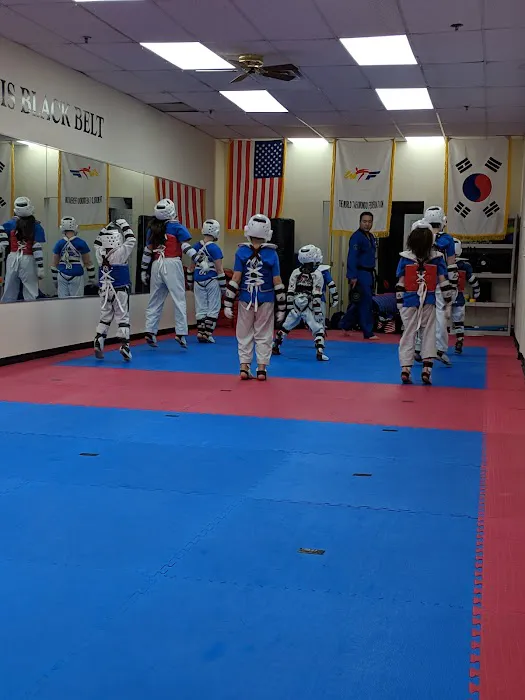 Grand Master Kang's TaeKwonDo Martial Arts Center Picture 5
