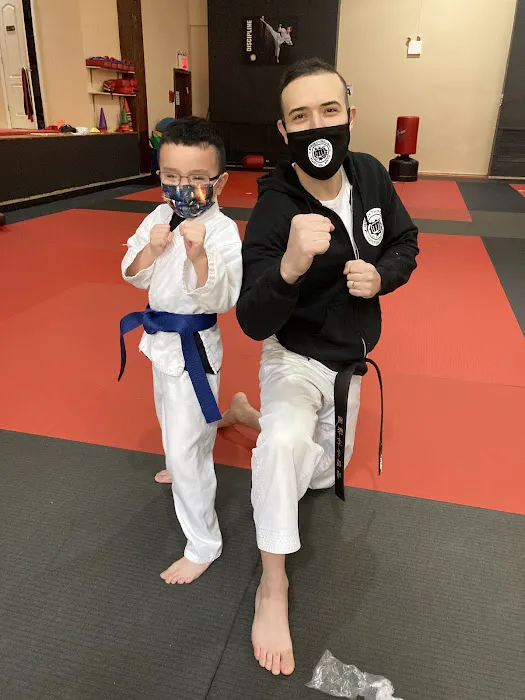 BREAKTHROUGH MARTIAL ARTS Picture 4
