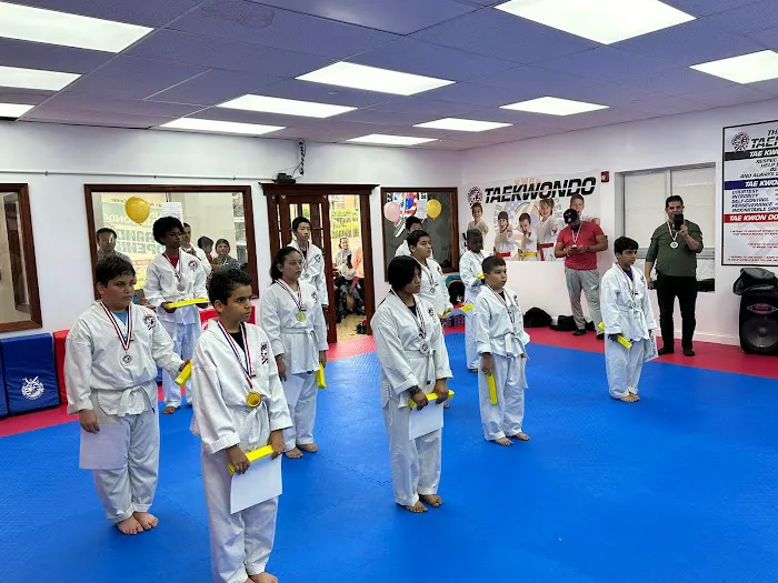 United Taekwondo Center & TMA KickBoxing Picture 5