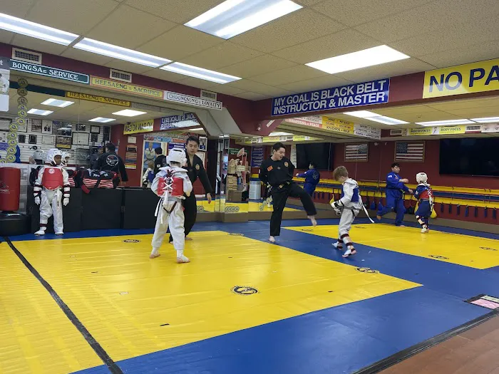 Ko's Taekwondo Picture 2