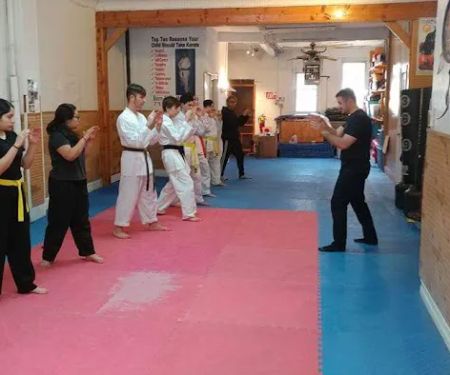 Born 2 Win Martial Arts