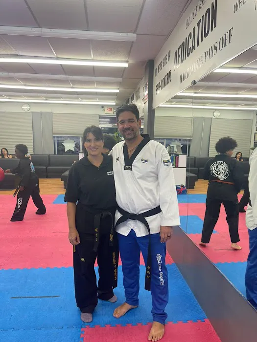 Team Raposa Linden Martial Arts / Black-K Picture 4