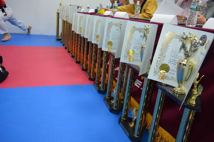 Master Kang's Miracles Taekwondo Picture 10