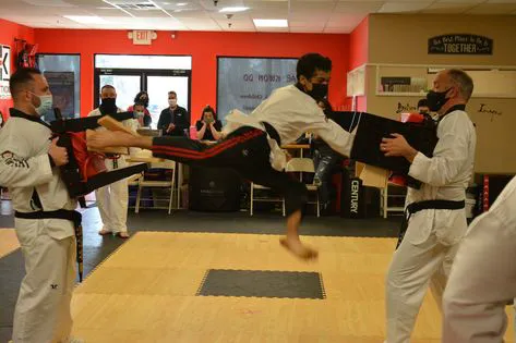 Fastkix Taekwondo & Kickboxing Picture 6