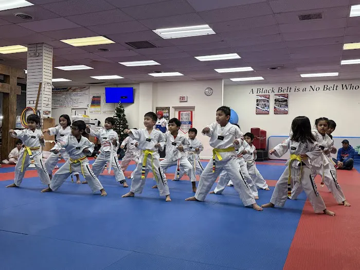 Black Belt World Taekwondo in Piscataway Picture 9