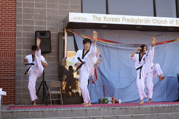 Aeon Martial Arts - Flushing Picture 1