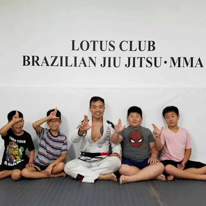 Lotus Jiu jitsu Flushing Picture 9