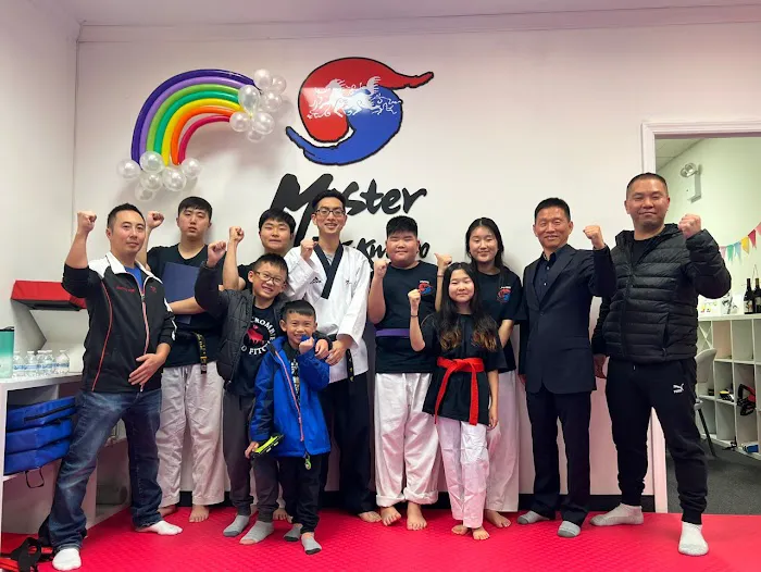 Master Taekwondo Picture 6