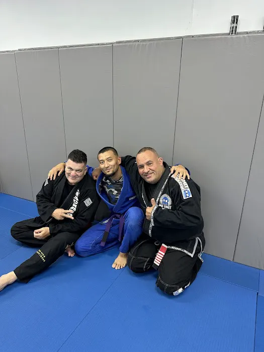 1 United MMA House Picture 7