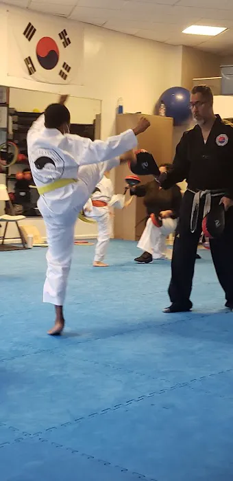 Ilyo Tae Kwon Do Picture 2