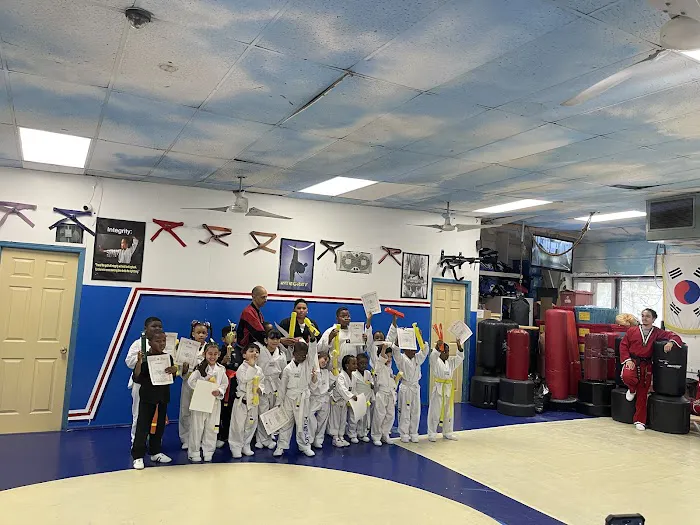 USA Martial Arts Fitness Center Picture 10