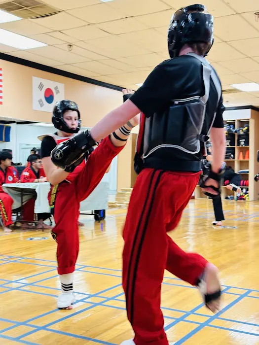 Park's Champions Taekwondo Picture 8
