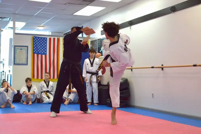 Kwan Tae Kwon DO Picture 10