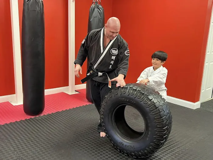 New Jersey TaeKwonDo Kickboxing Academy Picture 2