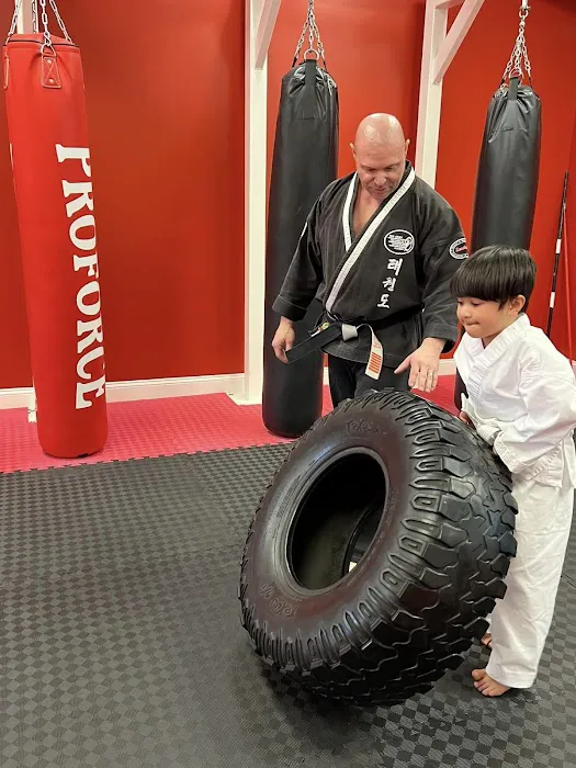 New Jersey TaeKwonDo Kickboxing Academy Picture 5