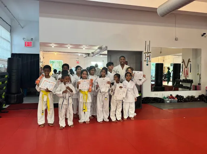 Uly Karate & Fitness Picture 2
