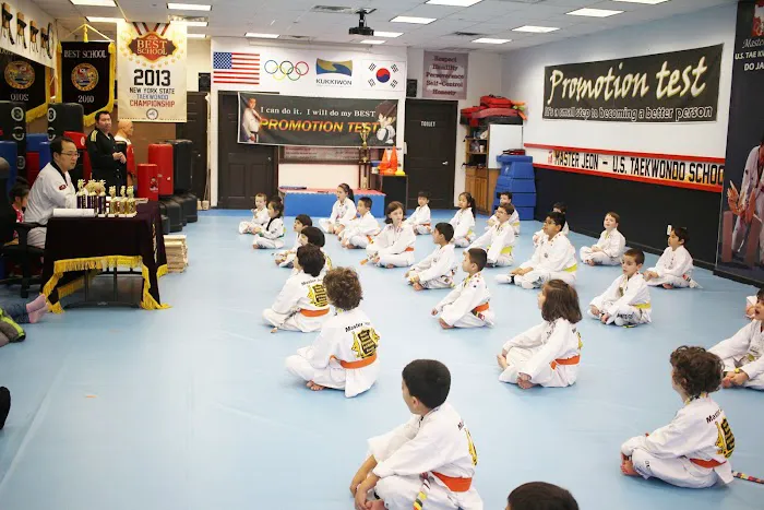 Master Jeon - U.S.Taekwondo School Picture 1
