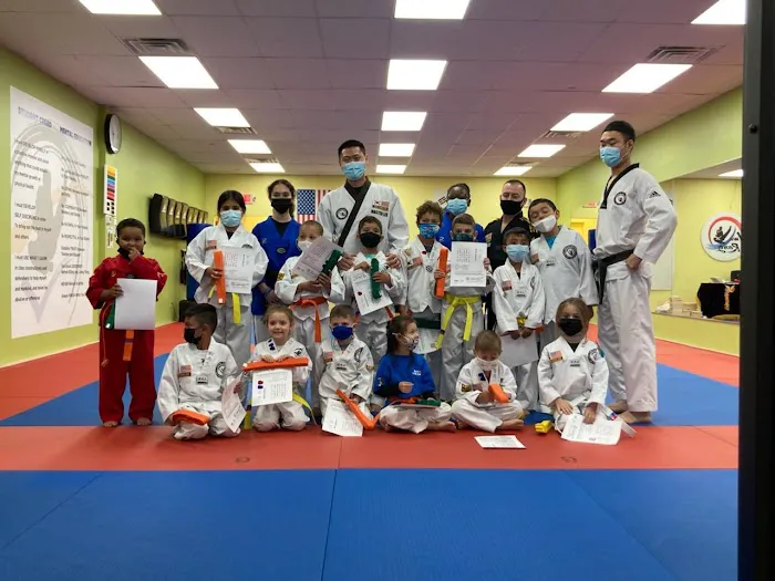 Hwarang Taekwondo of Nanuet Picture 3