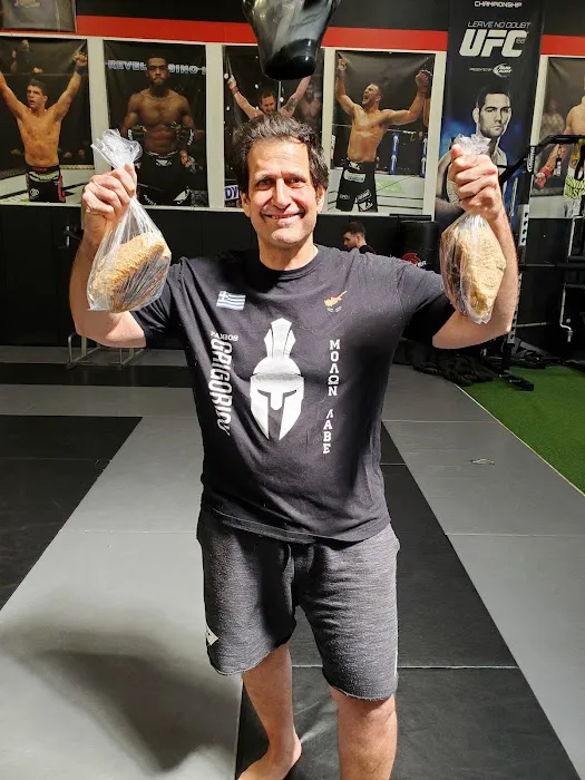 Longo's Mixed Martial Arts Picture 4