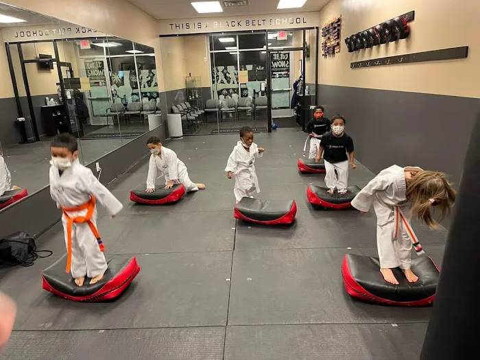USA Karate & Fitness Picture 3