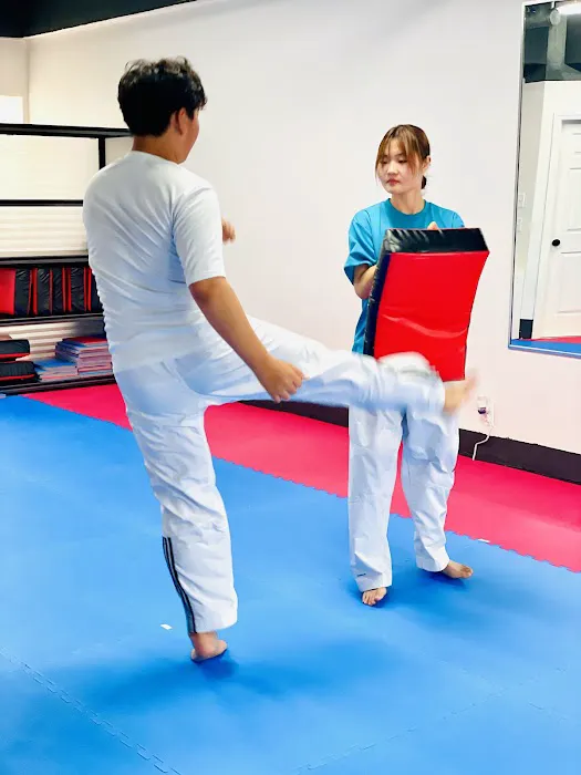 Team Pro. YK Taekwondo Academy Picture 4