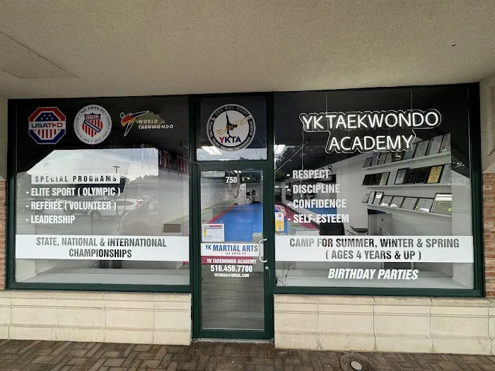 Team Pro. YK Taekwondo Academy Picture 7