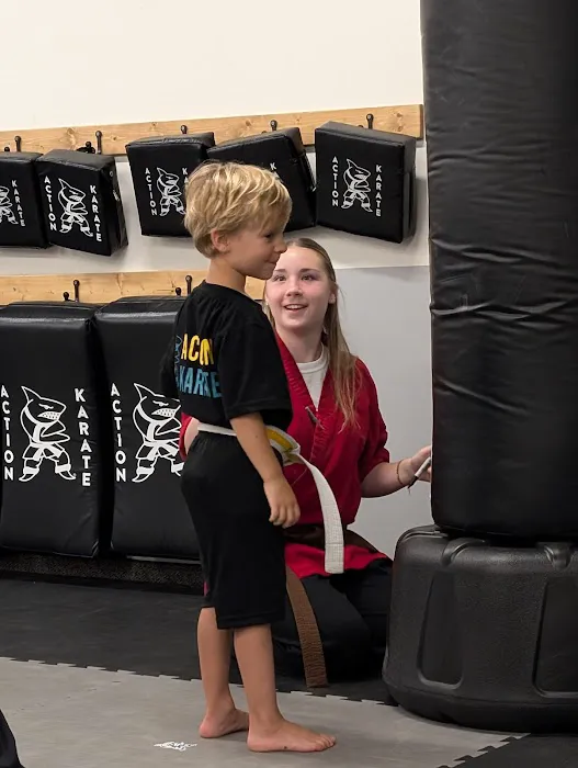 Action Karate Lebanon Picture 7