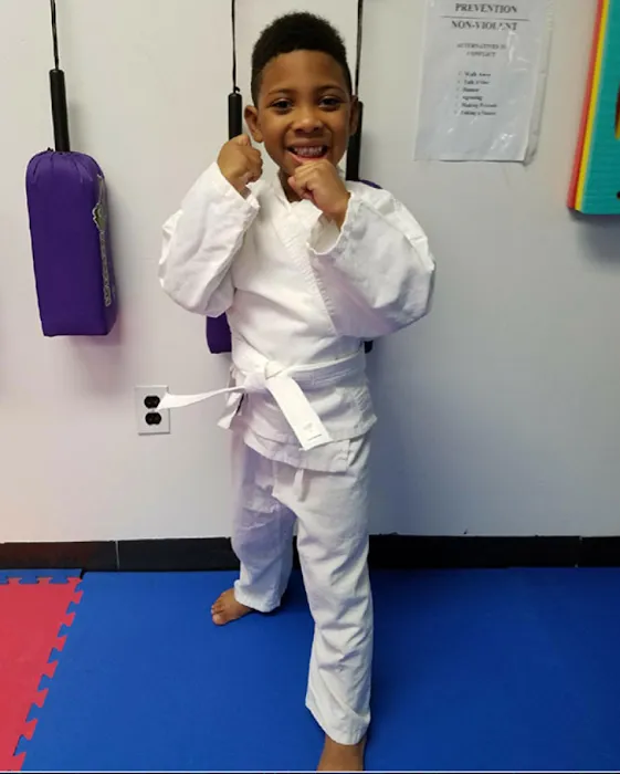 Golden Fist Martial Arts of Philadelphia NE Picture 10