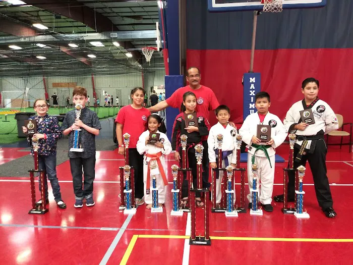 J Torres Taekwondo Academy Picture 4