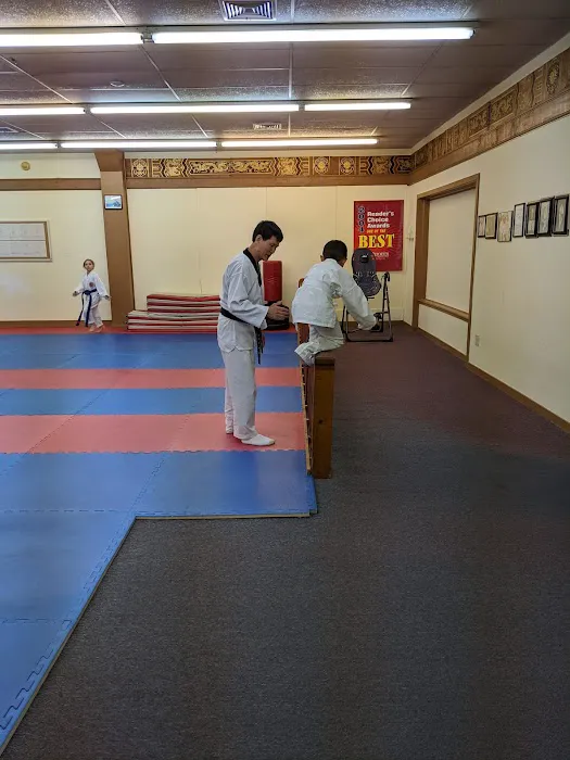 Yang's Martial Arts School, Inc Picture 3