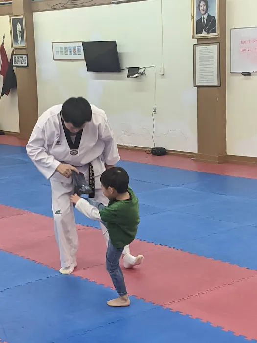 Yang's Martial Arts School, Inc Picture 6